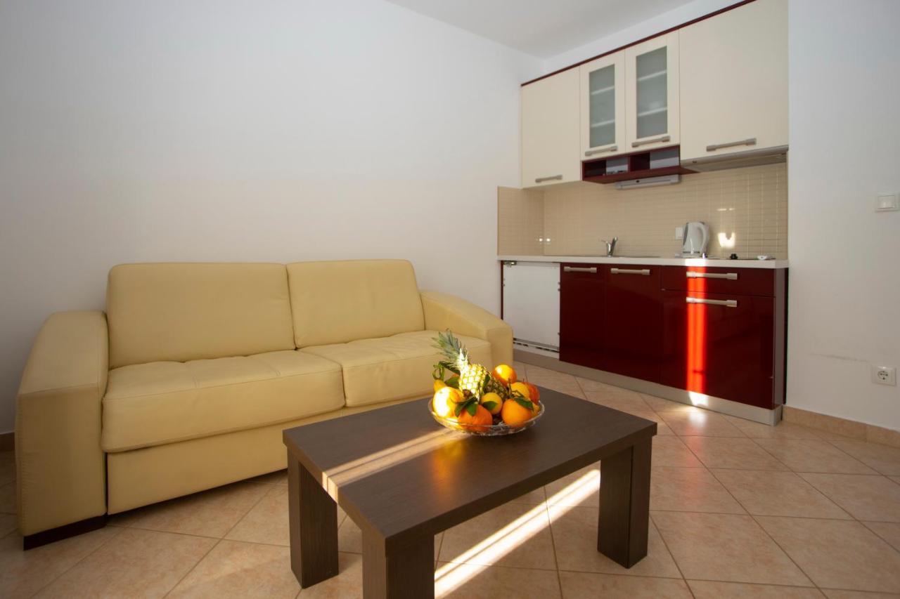 Apartment Domo Makarska Eksteriør billede