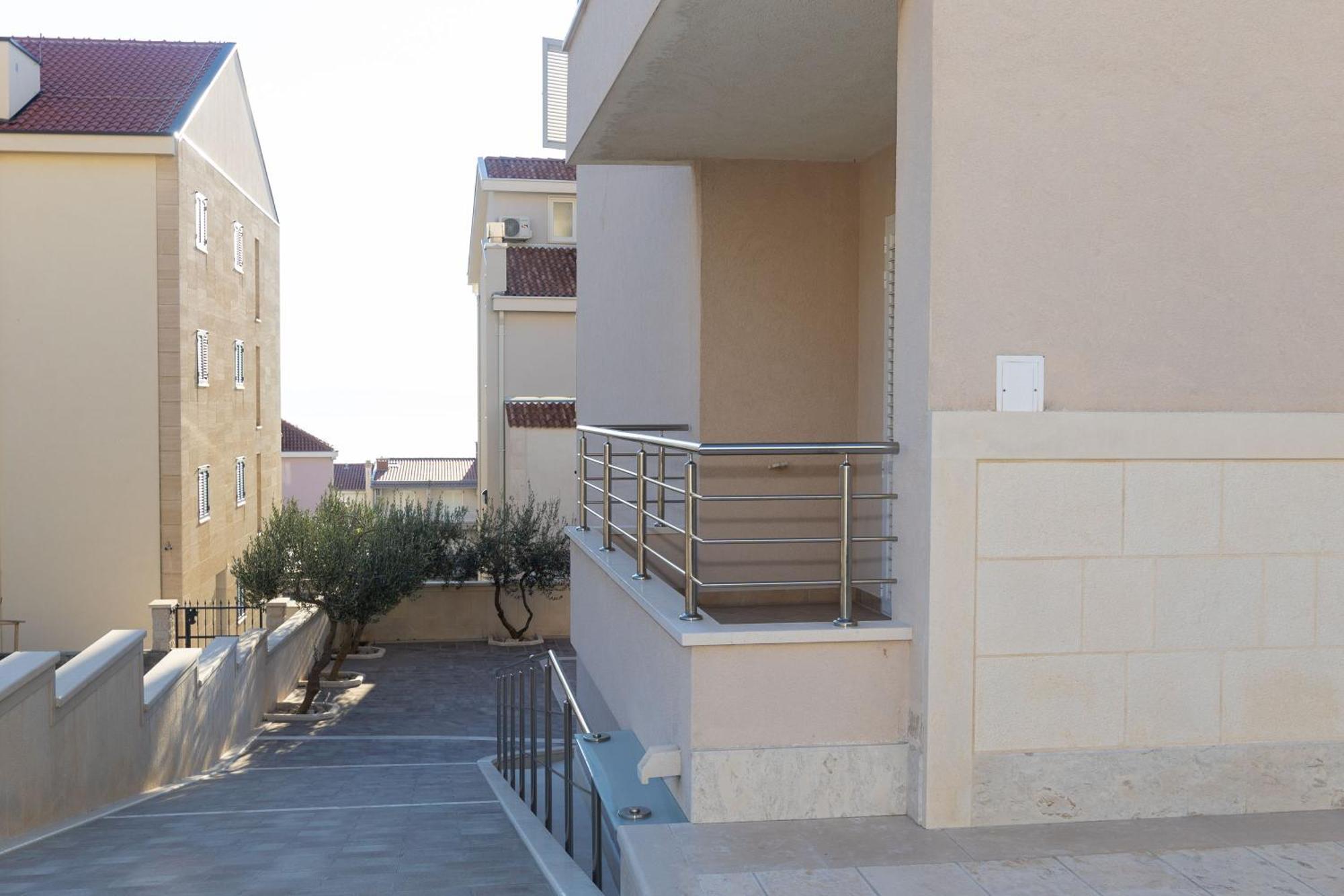 Apartment Domo Makarska Eksteriør billede