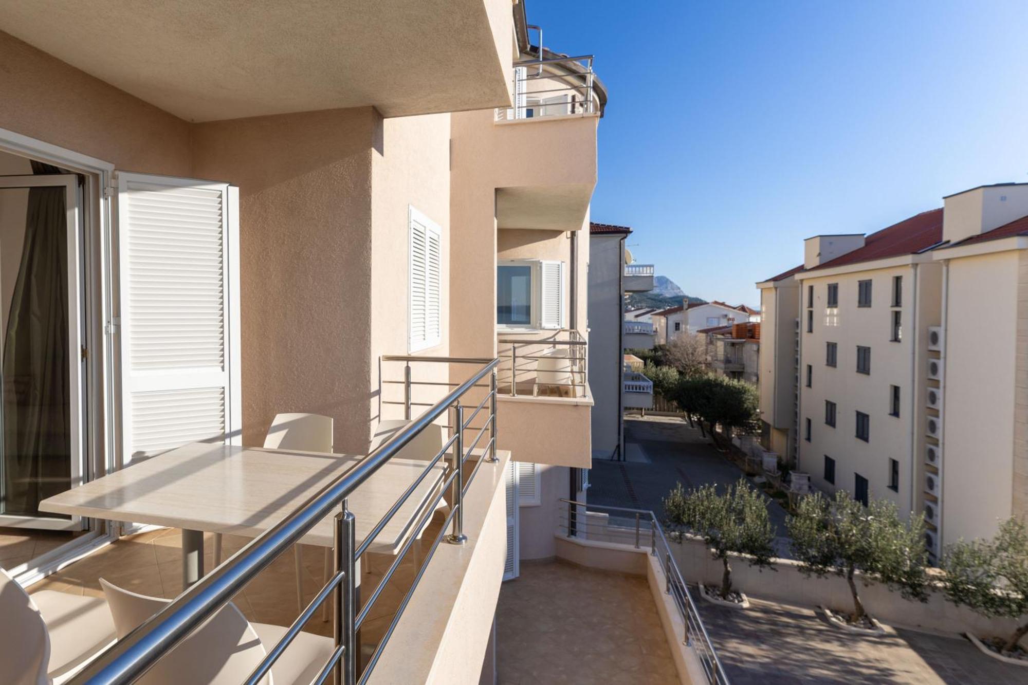 Apartment Domo Makarska Eksteriør billede