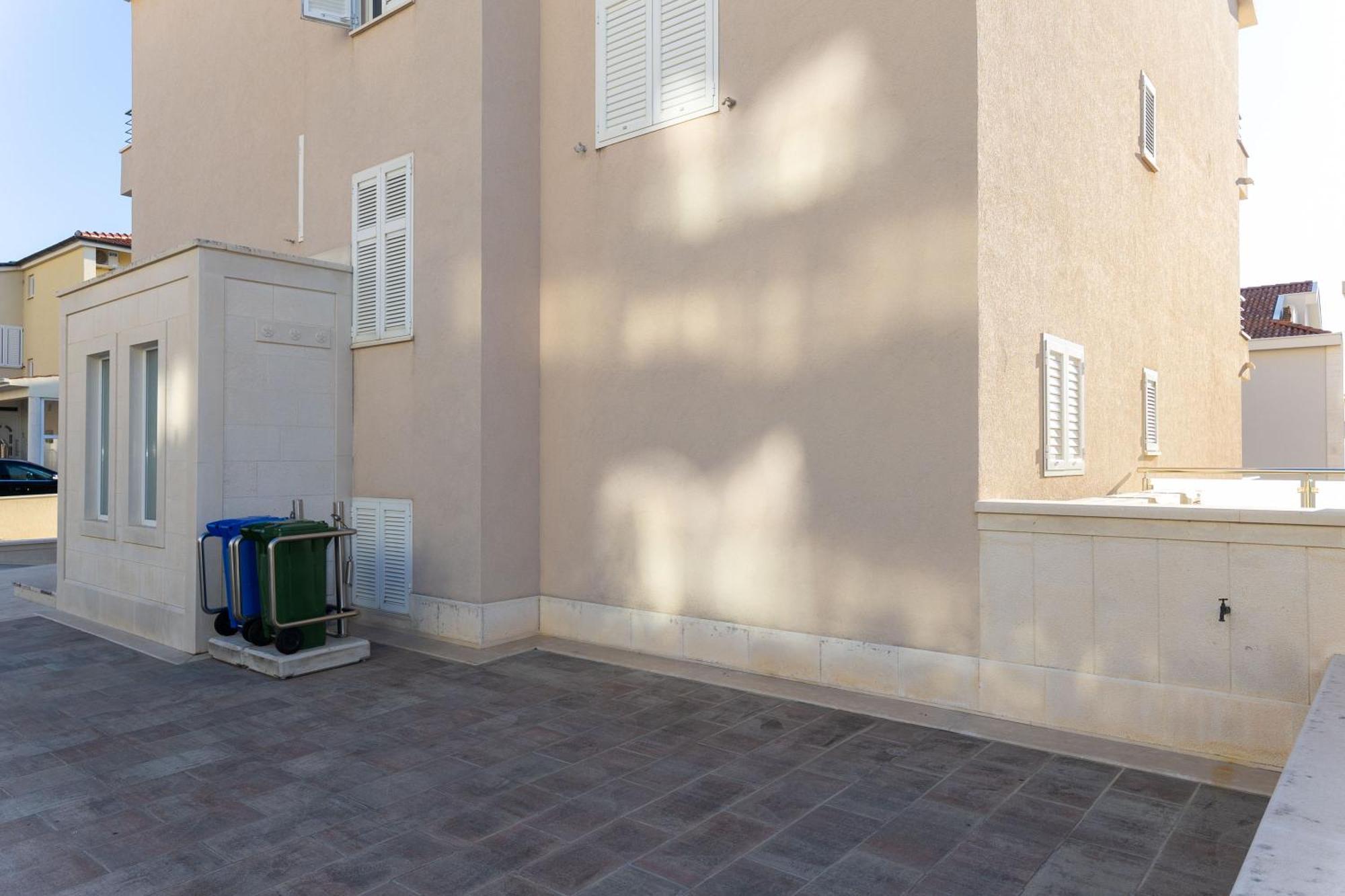Apartment Domo Makarska Eksteriør billede
