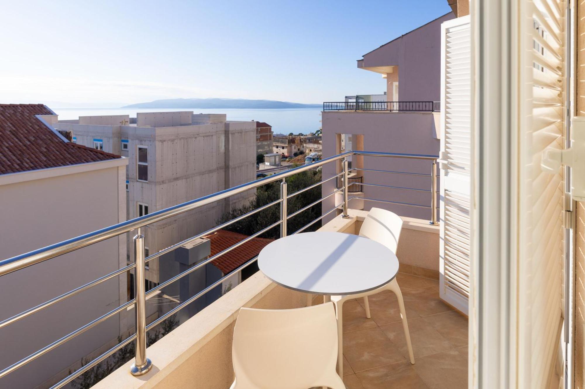 Apartment Domo Makarska Eksteriør billede