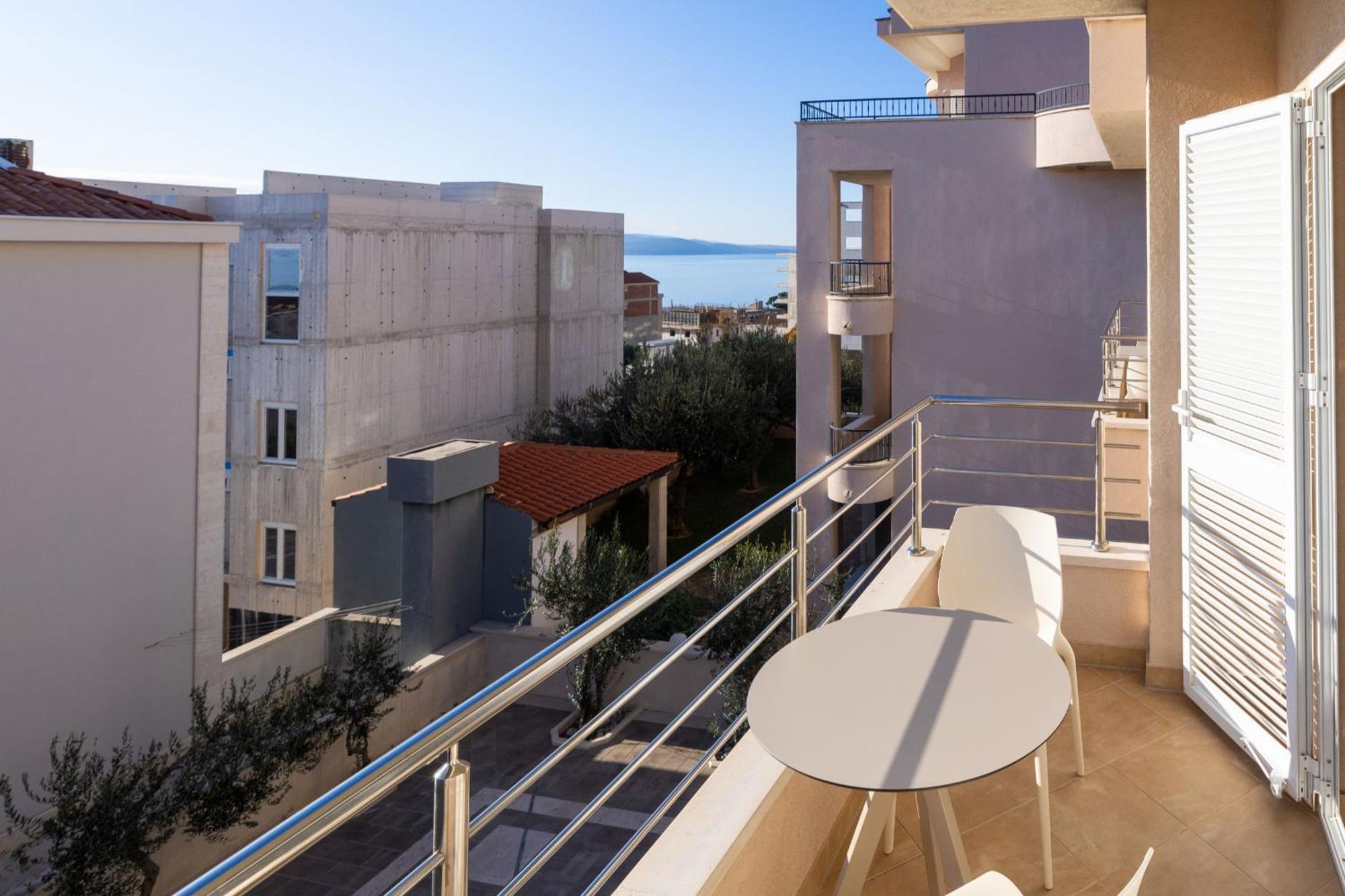Apartment Domo Makarska Eksteriør billede