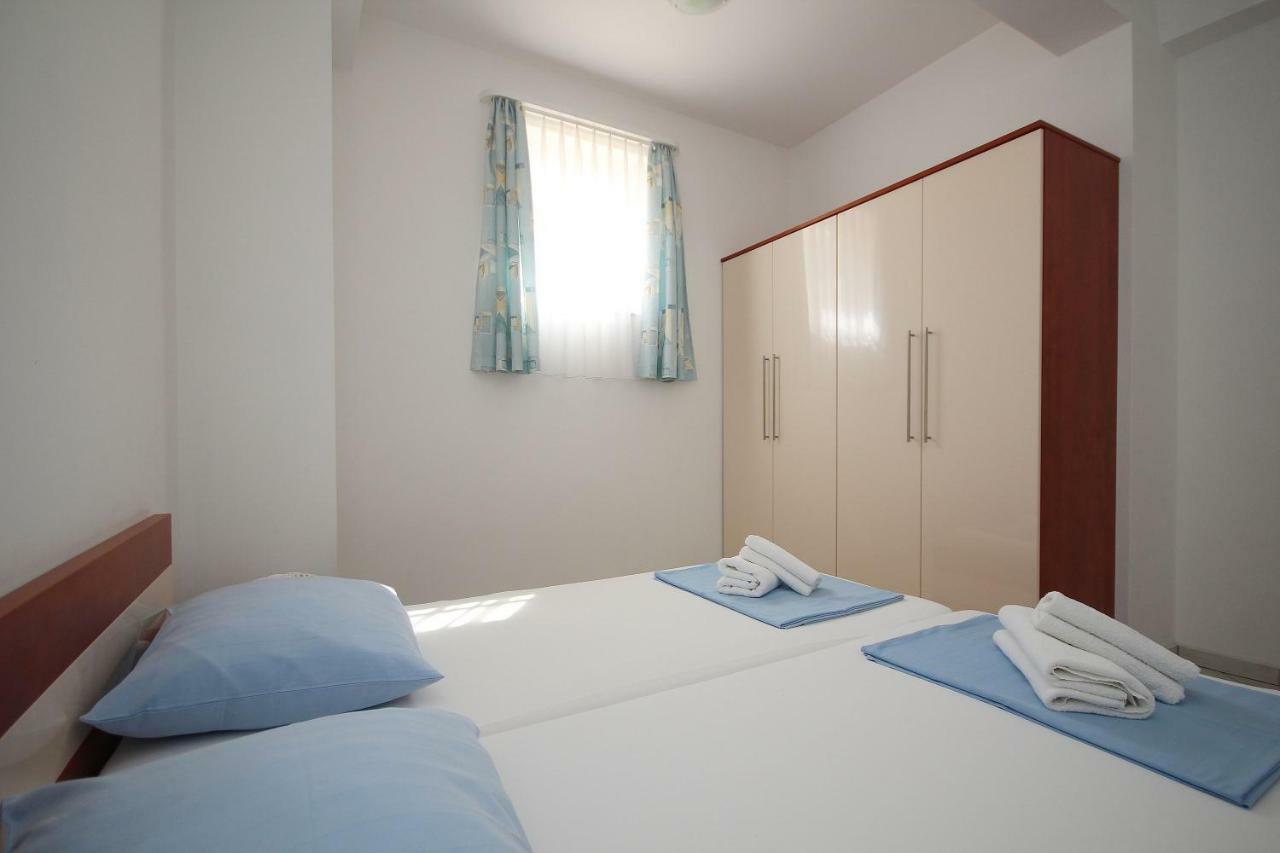 Apartment Domo Makarska Eksteriør billede